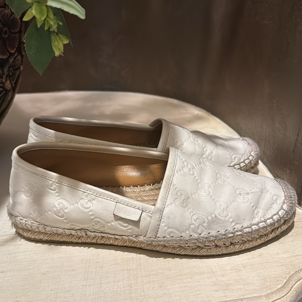 Gucci - Picture 3 of 12